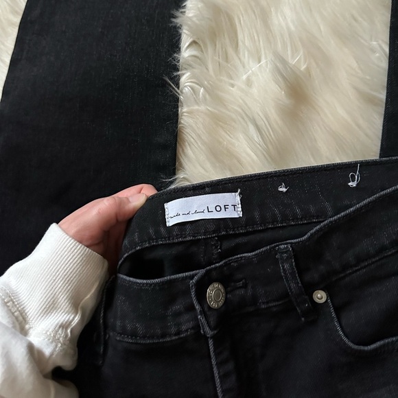 LOFT Girlfriend Jeans In Washed Black - Picture 4 of 6